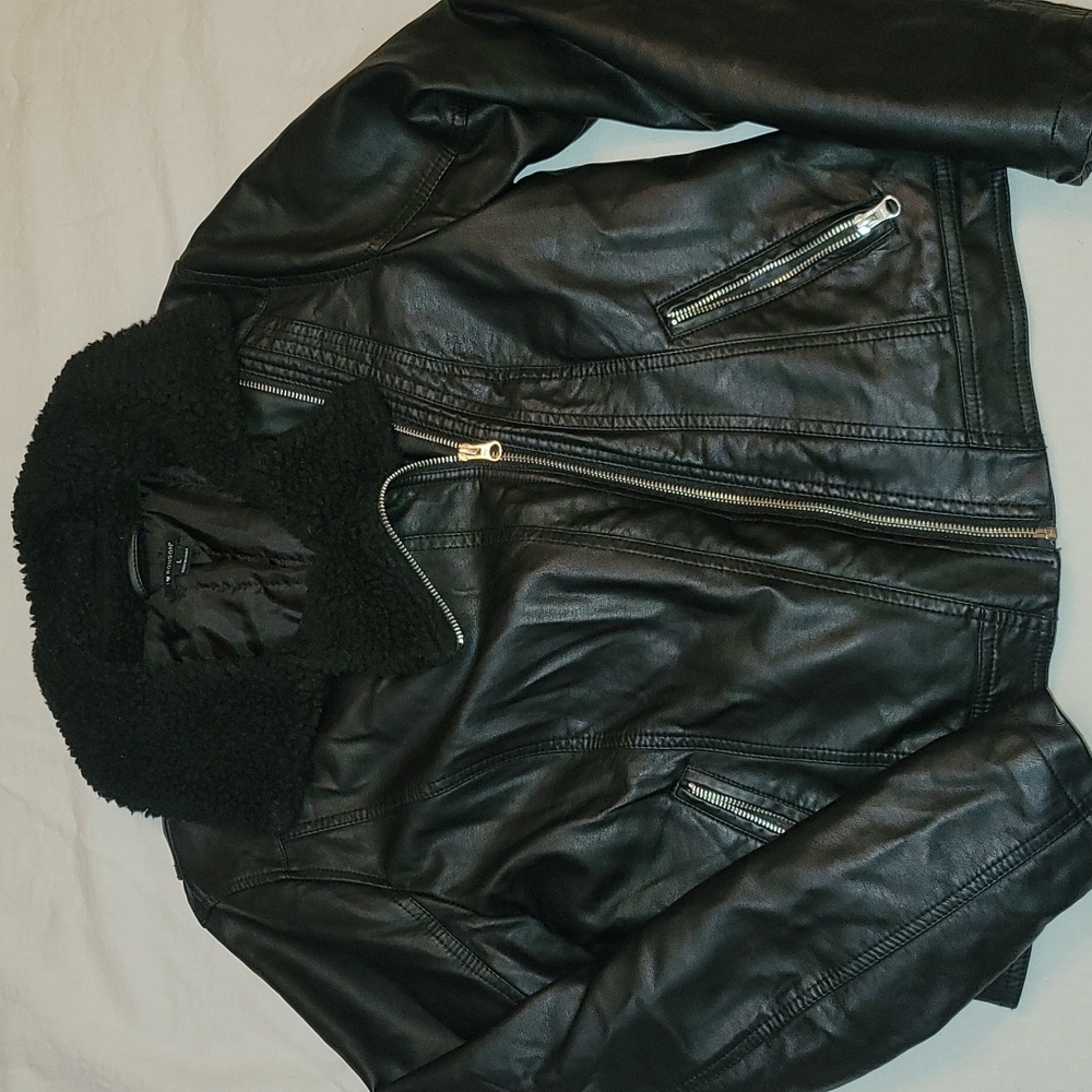 I ❤ Ronson jacket moto black faux leather and sherpa neckline silver zippers - Picture 7 of 12